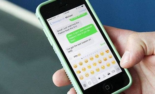 Mastering the Art of Texting on Your Phone |